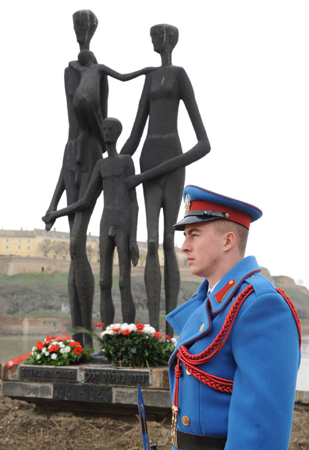 Помен жртвама страшног злочина